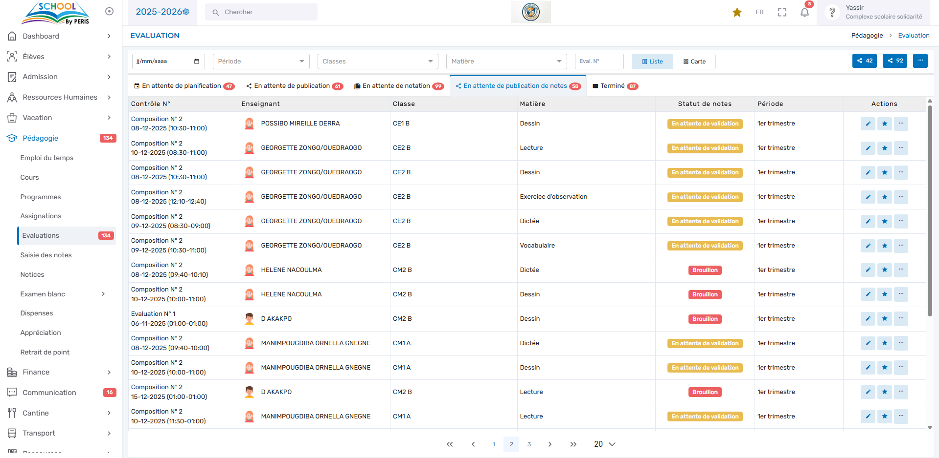 Liste des évaluations avec statuts — PERIS SCHOOL